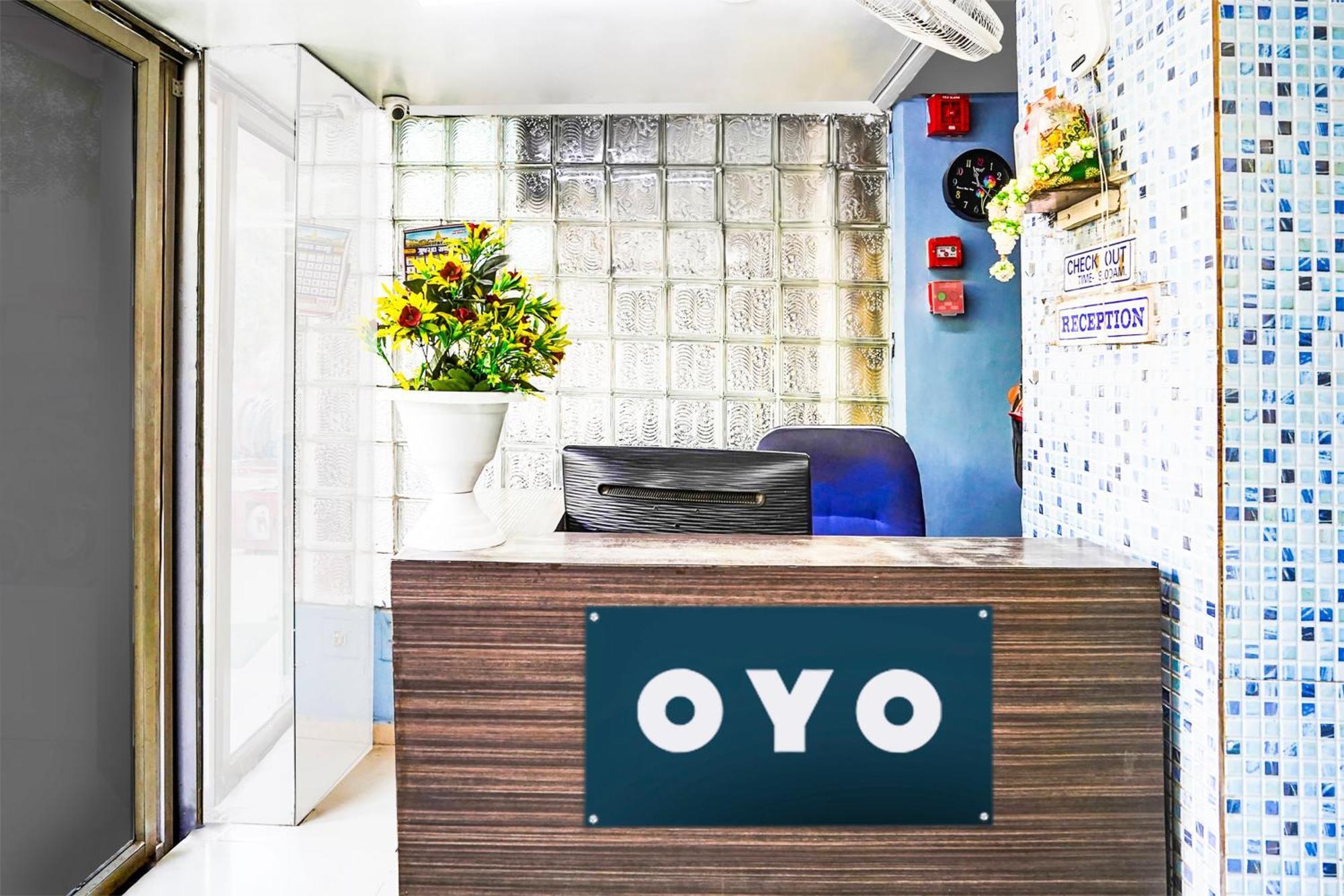 Hotel O Vibrant Residency Ахмедабад Экстерьер фото
